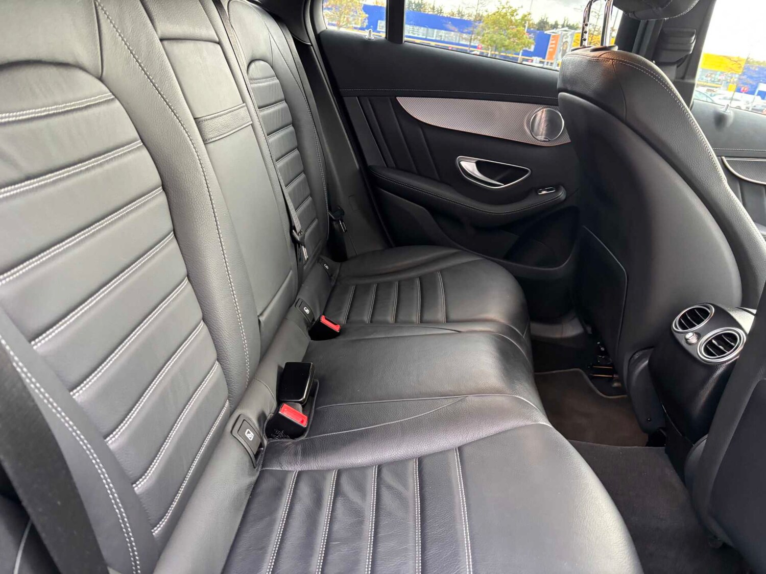 Used Mercedes-Benz EQC 2021 for sale - 76329129: Photo 15