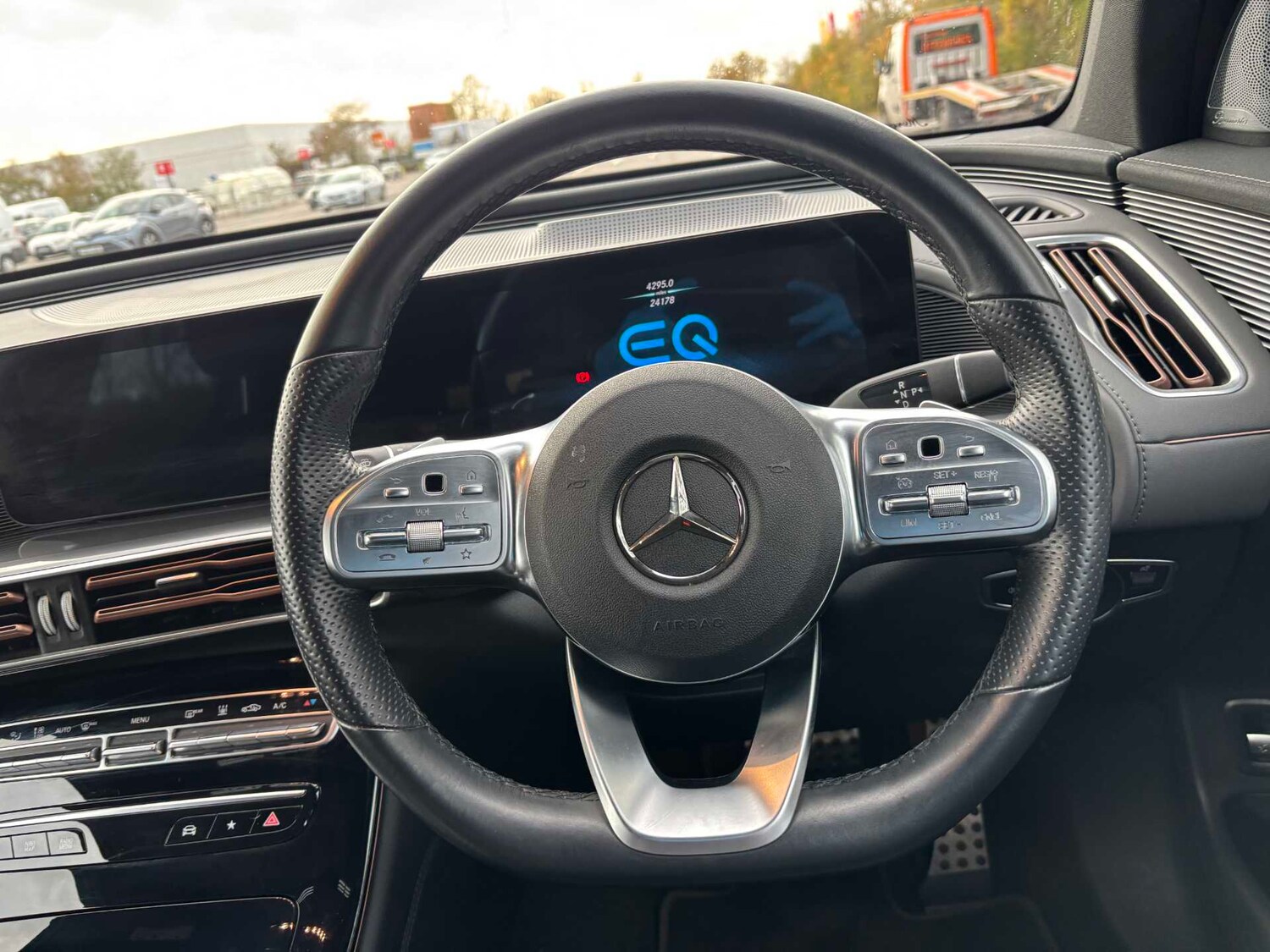 Used Mercedes-Benz EQC 2021 for sale - 76329129: Photo 16