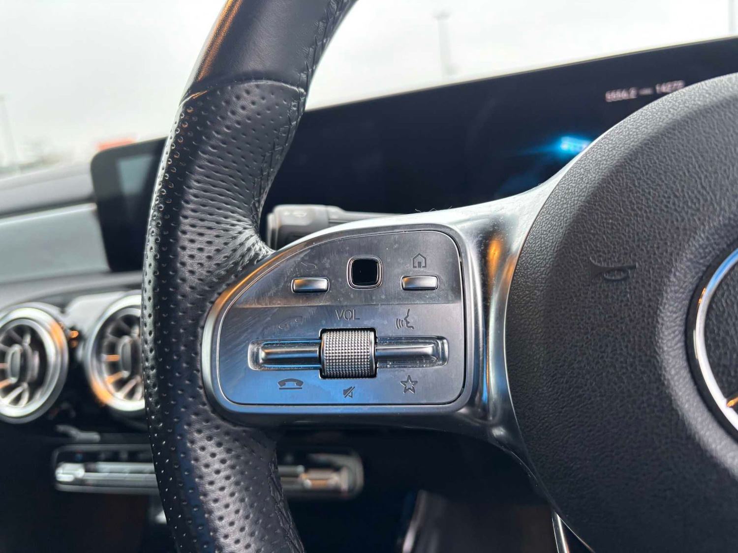 Used Mercedes-Benz CLA 2022 for sale - 77389888: Photo 18