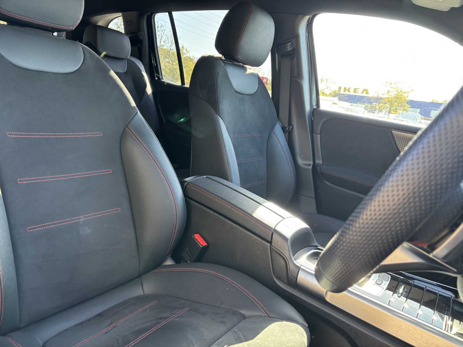 Used Mercedes-Benz EQB 2024 for sale - 76329199: Photo 32