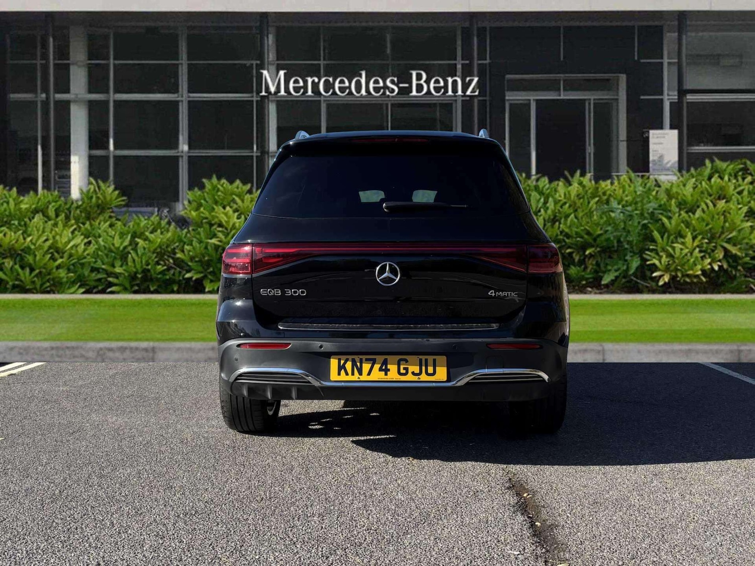 Used Mercedes-Benz EQB 2024 for sale - 76329199: Photo 5