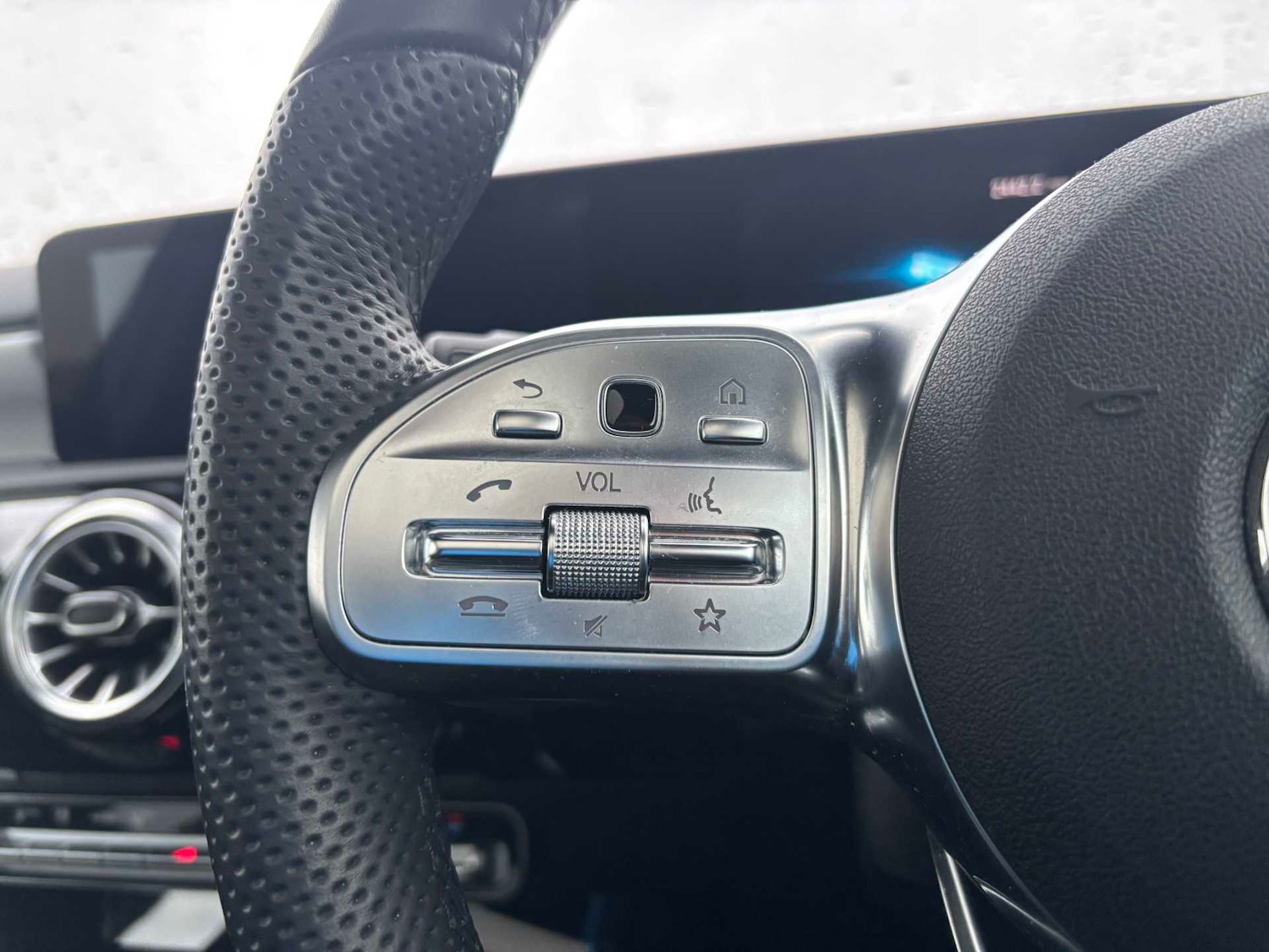 Used Mercedes-Benz A-Class 2022 for sale - 77123514: Photo 18