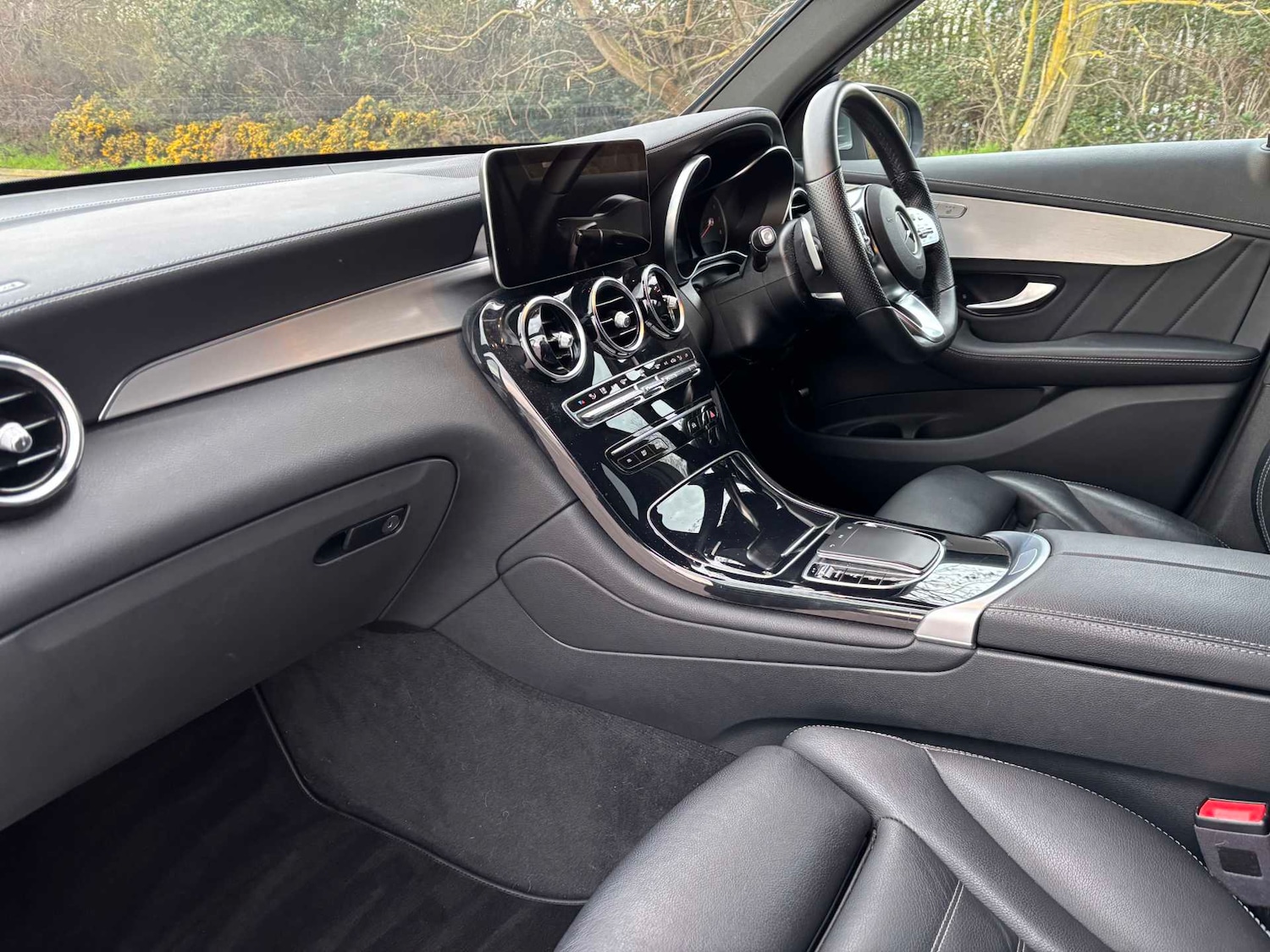 Used Mercedes-Benz GLC 2022 for sale - 77810948: Photo 11