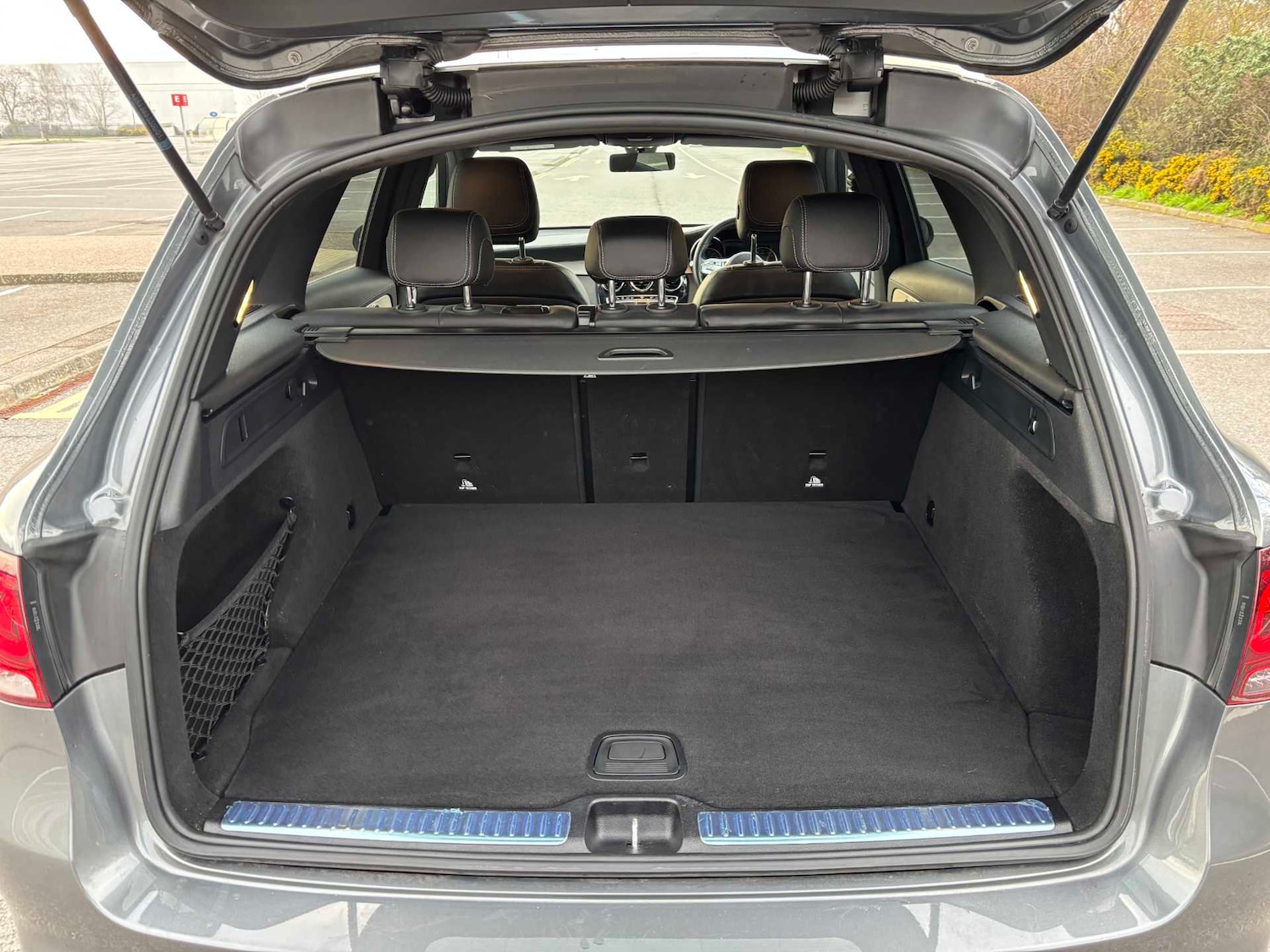 Used Mercedes-Benz GLC 2022 for sale - 77810948: Photo 12