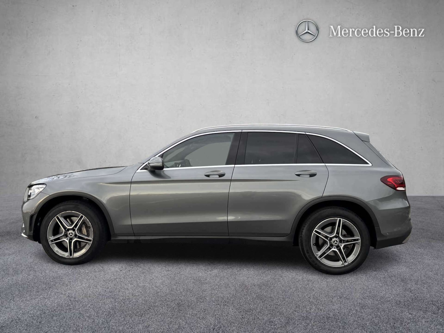 Used Mercedes-Benz GLC 2022 for sale - 77810948: Photo 3