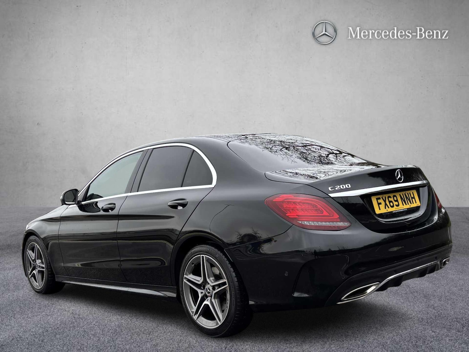 Used Mercedes-Benz C Class 2019 for sale - 77913836: Photo 2