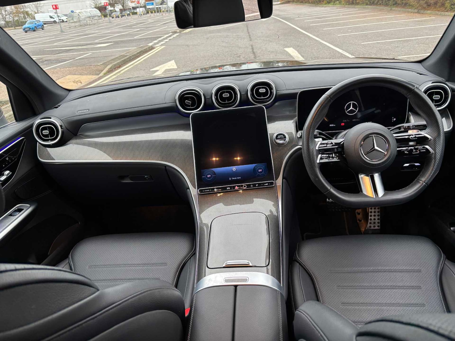 Used Mercedes-Benz GLC 2023 for sale - 76564495: Photo 17