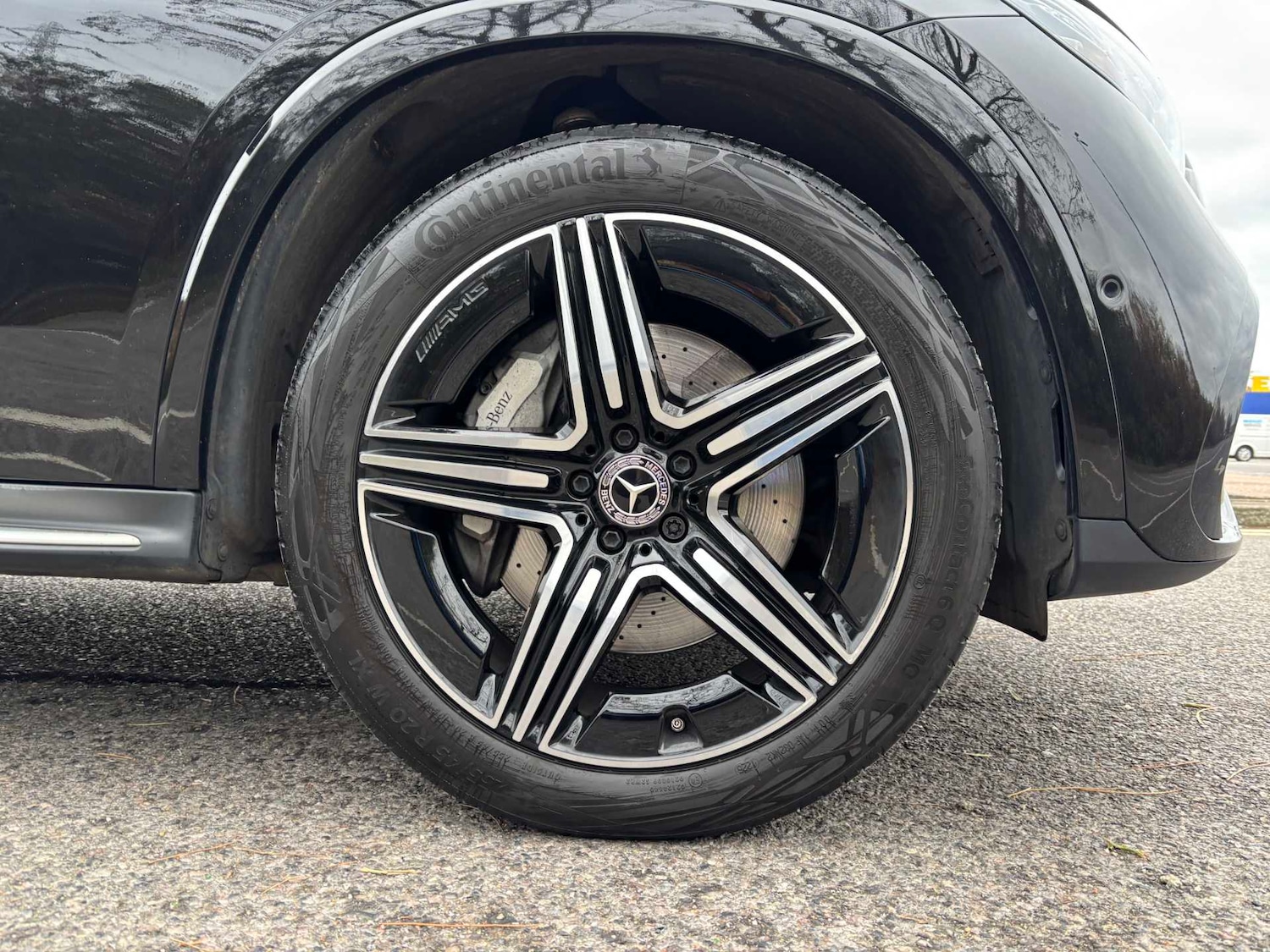 Used Mercedes-Benz GLC 2023 for sale - 76564495: Photo 7