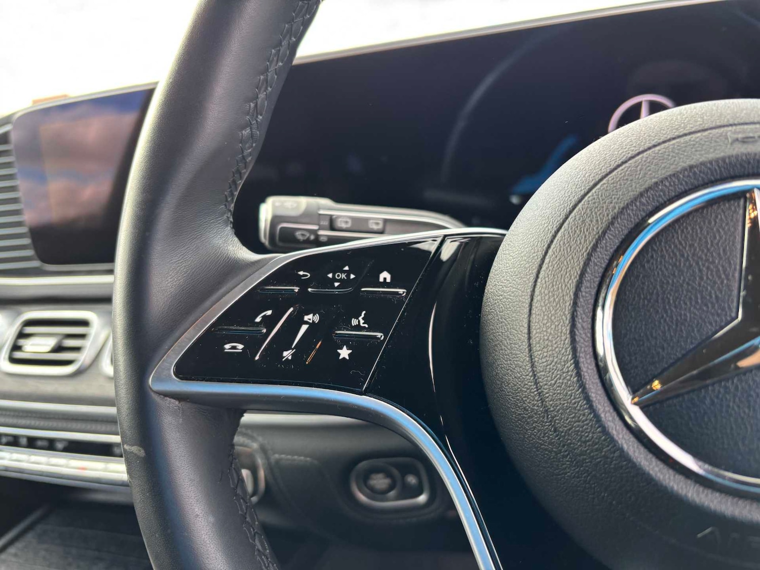 Used Mercedes-Benz GLE 2023 for sale - 77979419: Photo 18