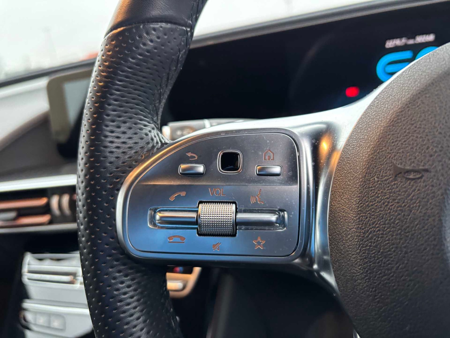 Used Mercedes-Benz EQC 2020 for sale - 77458500: Photo 14