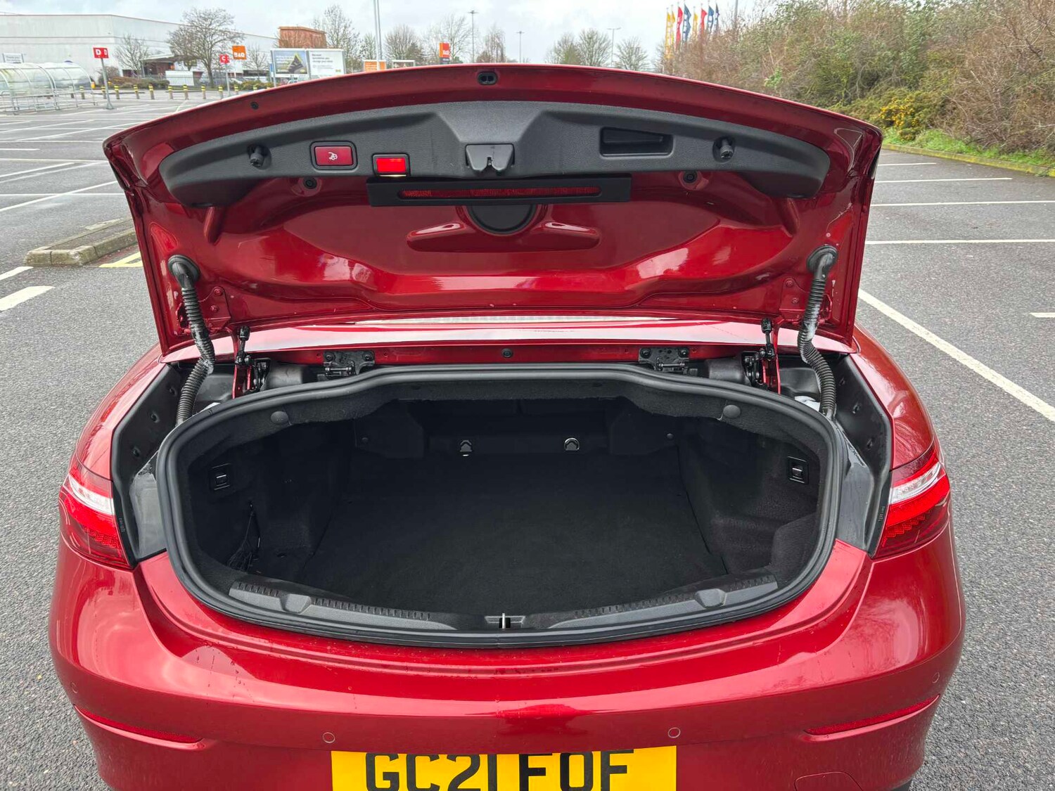 Used Mercedes-Benz E Class 2021 for sale - 77842289: Photo 12