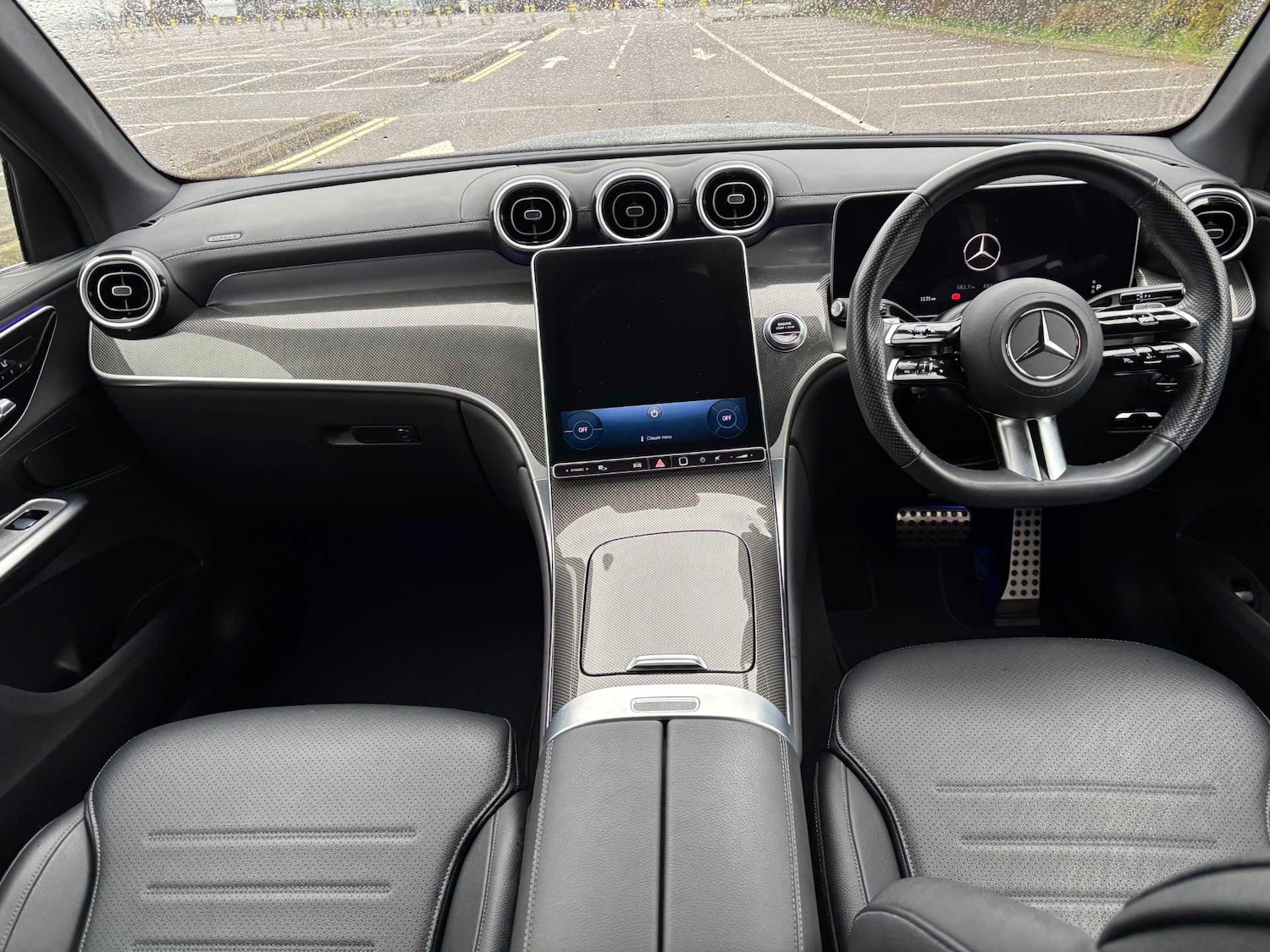 Used Mercedes-Benz GLC 2023 for sale - 77429075: Photo 17