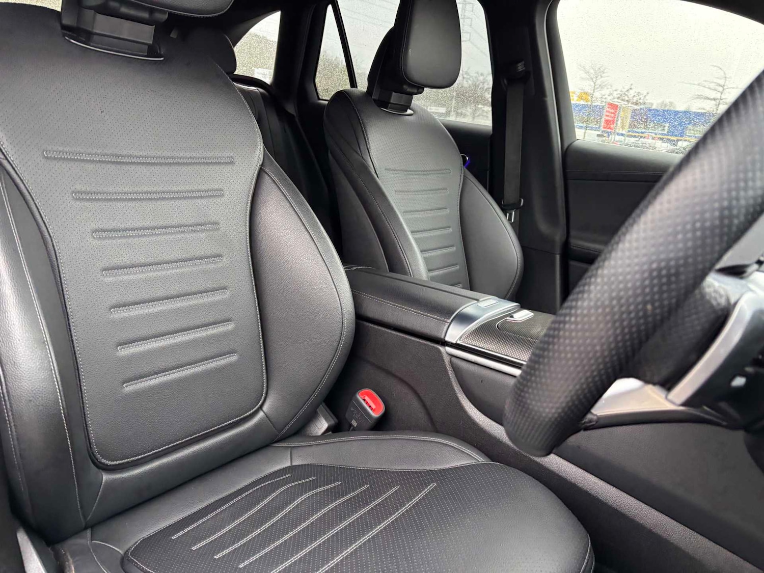 Used Mercedes-Benz GLC 2023 for sale - 77429075: Photo 32