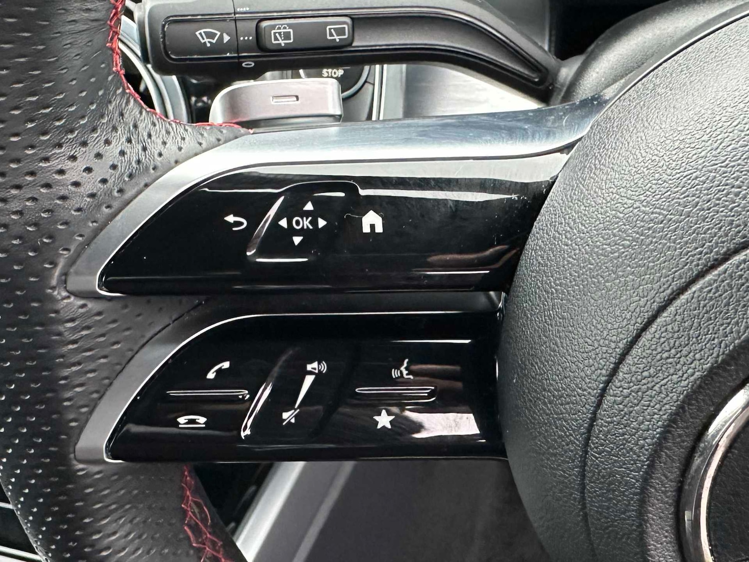 Used Mercedes-Benz GLB 2024 for sale - 77443498: Photo 29