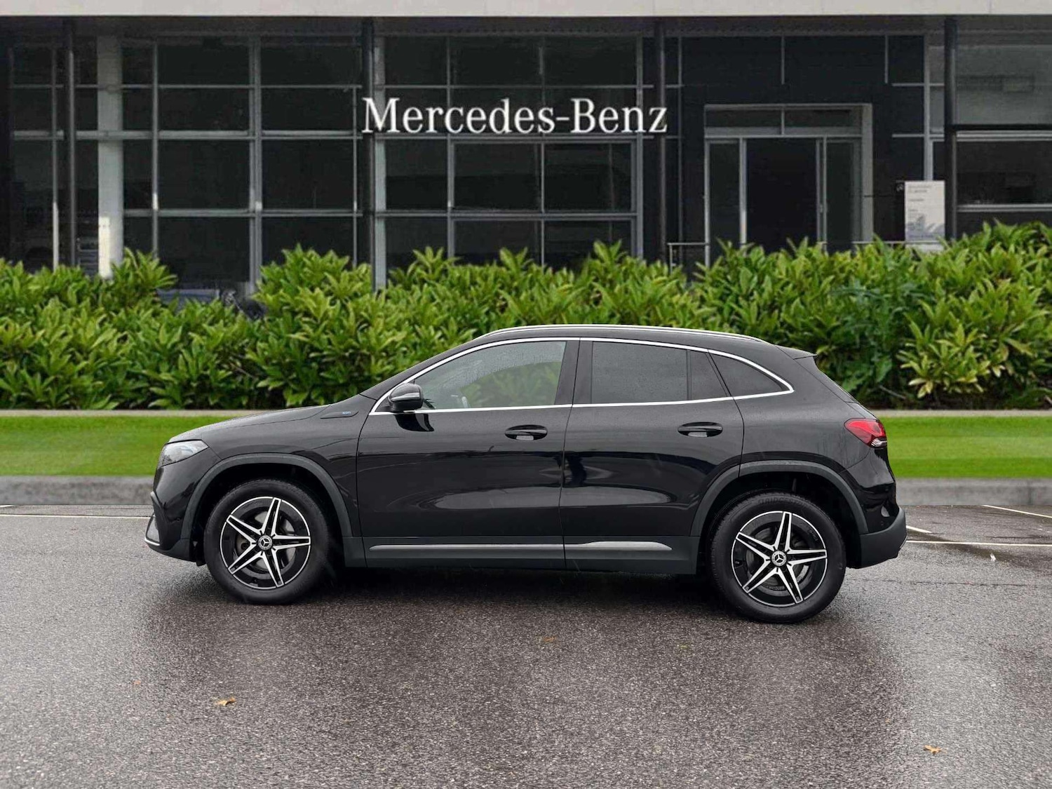 Used Mercedes-Benz EQA 2021 for sale - 76421140: Photo 3