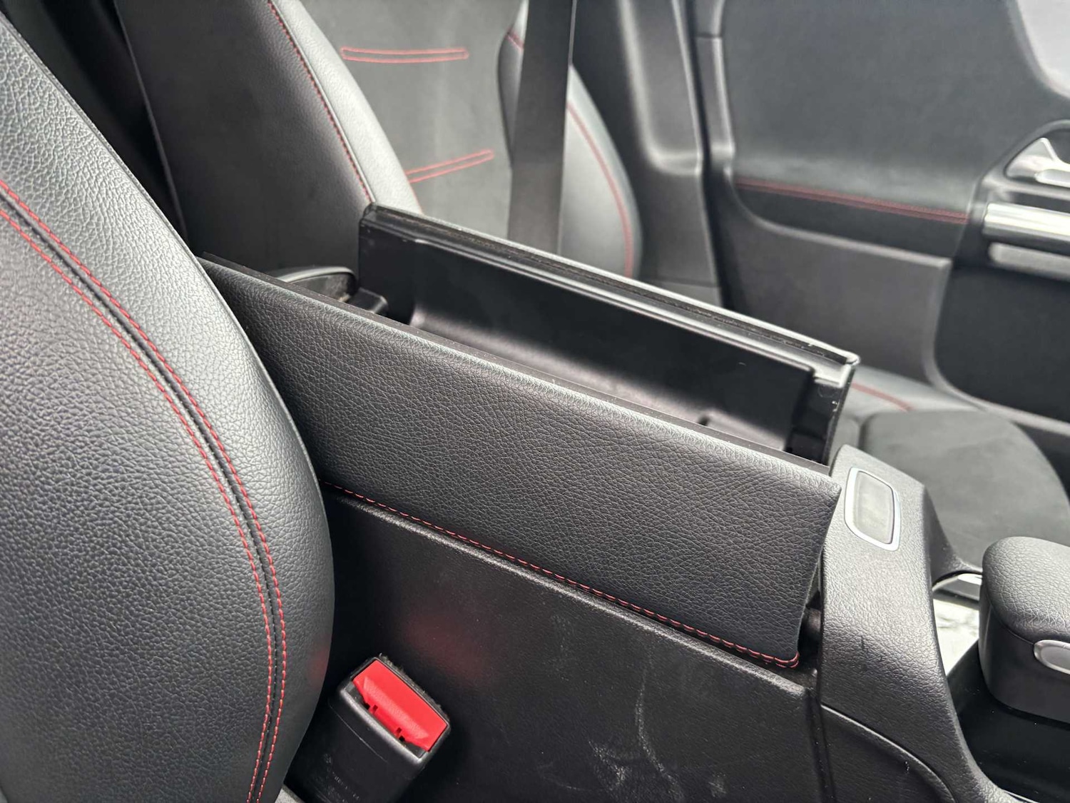 Used Mercedes-Benz EQA 2021 for sale - 76421140: Photo 31