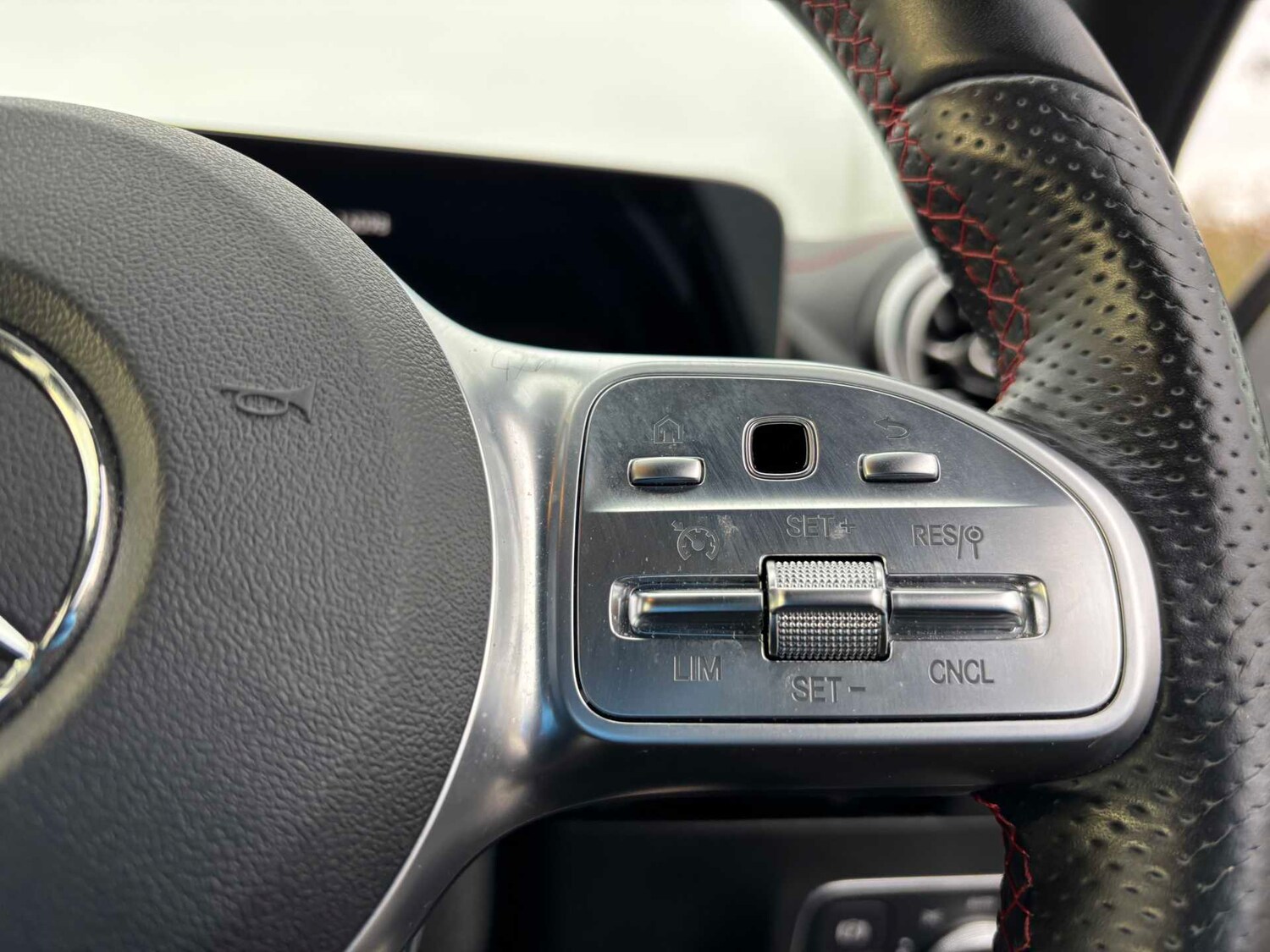 Used Mercedes-Benz EQA 2021 for sale - 76902306: Photo 19