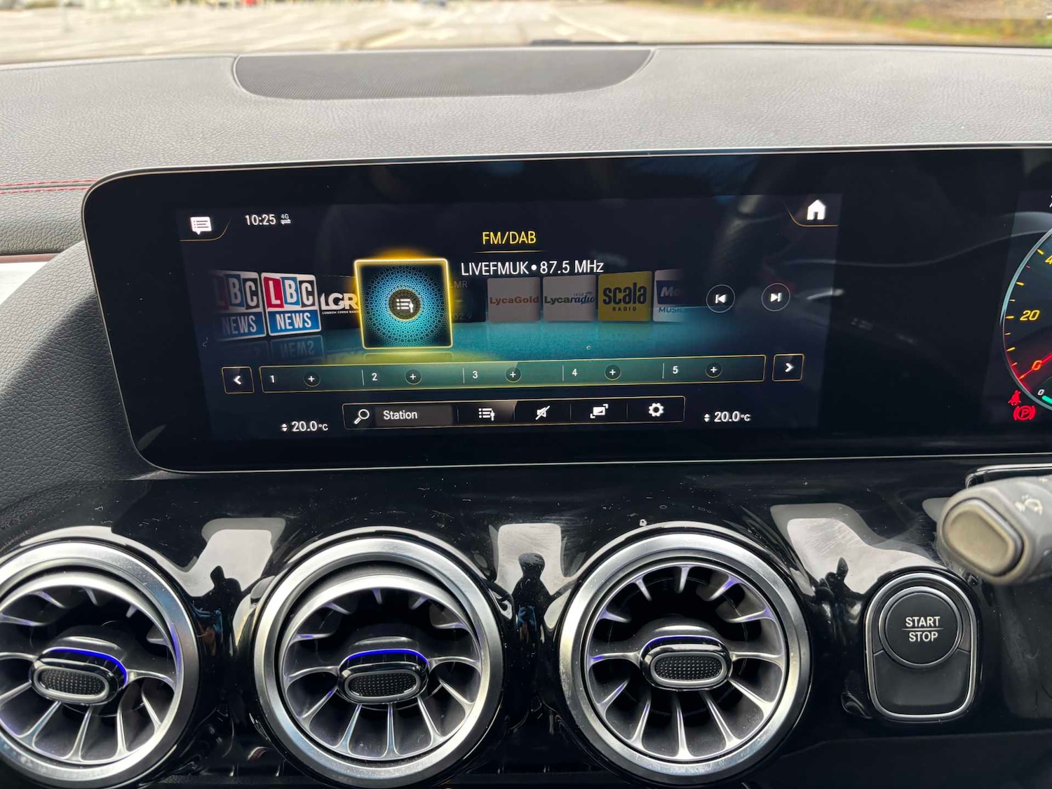 Used Mercedes-Benz EQA 2021 for sale - 76902306: Photo 34