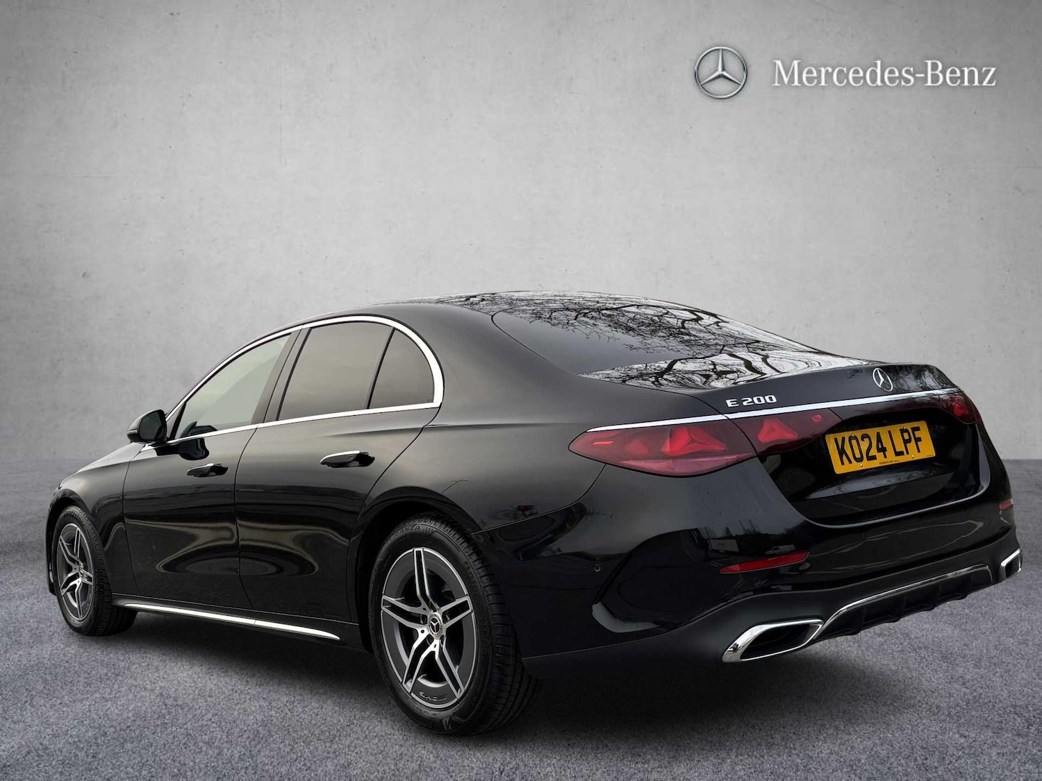 Used Mercedes-Benz E Class 2024 for sale - 77514301: Photo 2