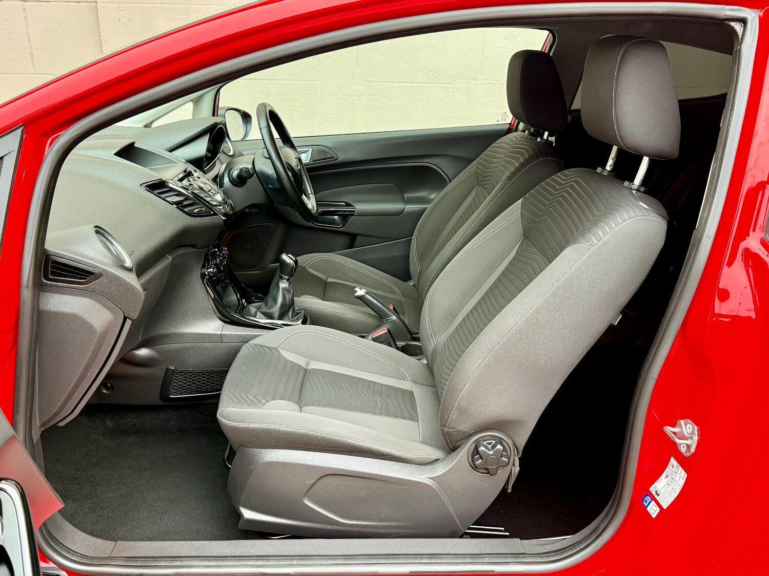 Used Ford Fiesta 2015 for sale - 76093763: Photo 13