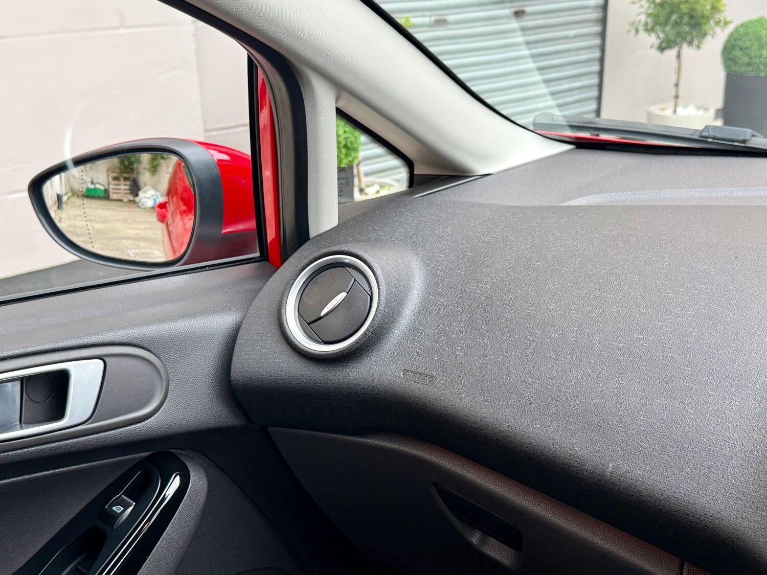 Used Ford Fiesta 2015 for sale - 76093763: Photo 21