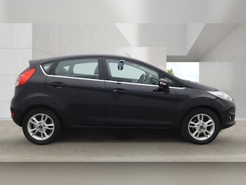 Used Ford Fiesta 2016 for sale - 79475033: Photo