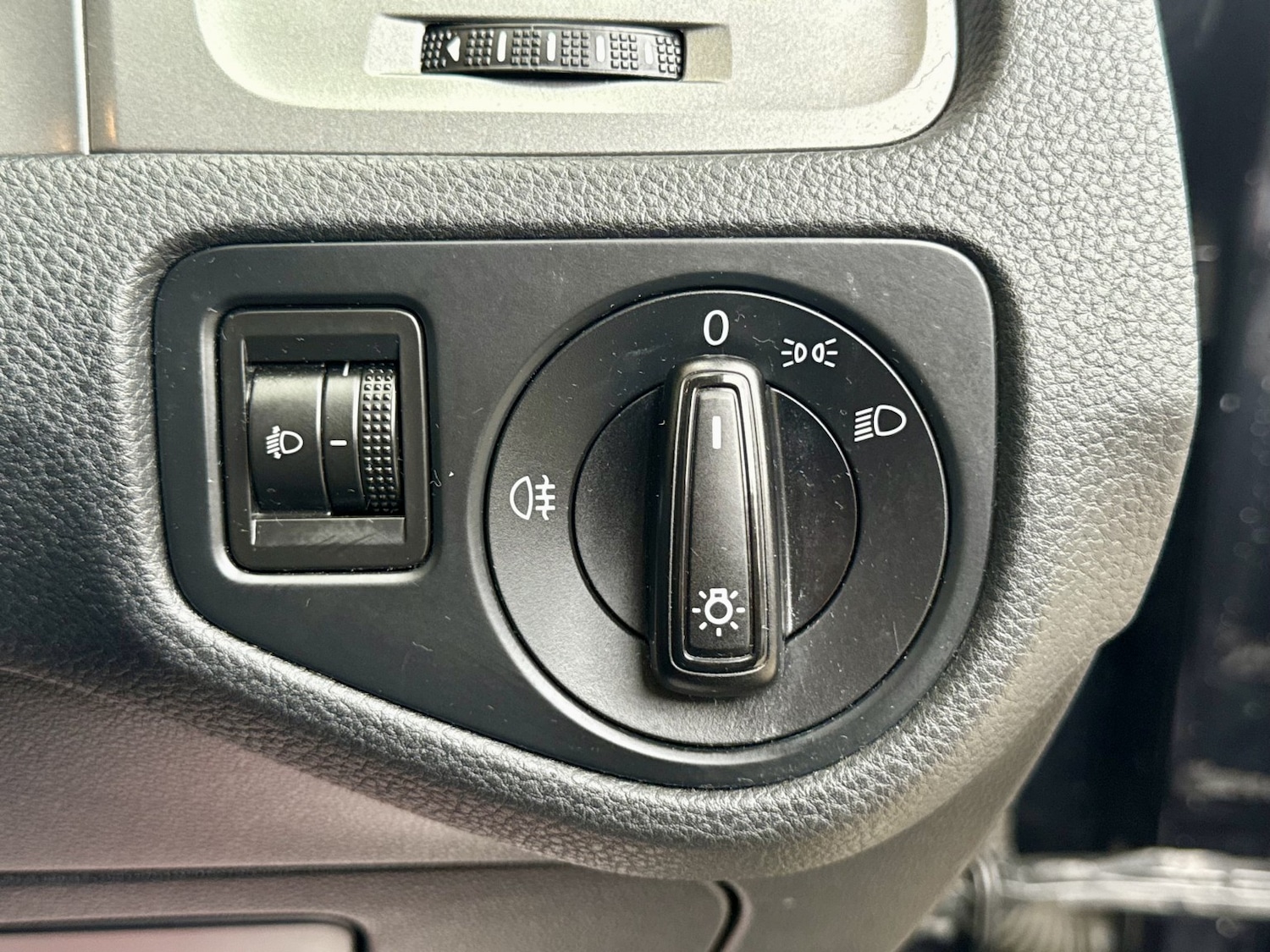 Used Volkswagen Golf 2013 for sale - 76974412: Photo 20