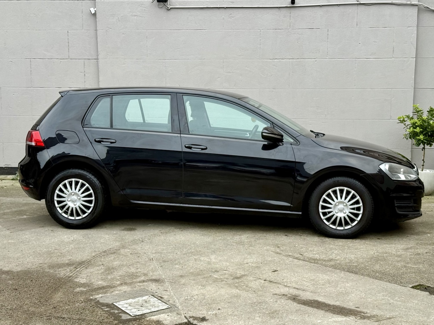 Used Volkswagen Golf 2013 for sale - 76974412: Photo 5