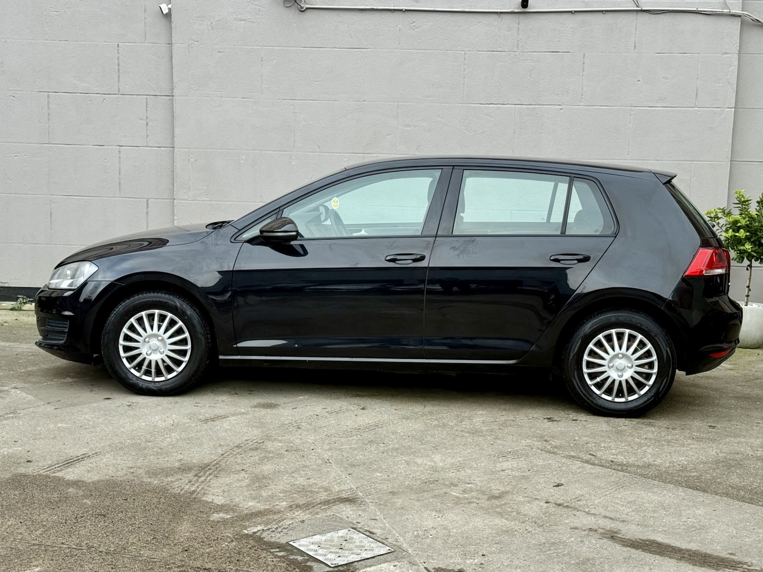 Used Volkswagen Golf 2013 for sale - 76974412: Photo 6