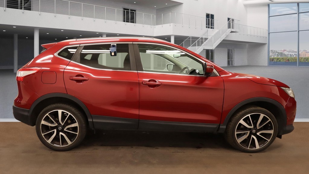 Used Nissan Qashqai 2015 for sale - 76347113: Photo 5