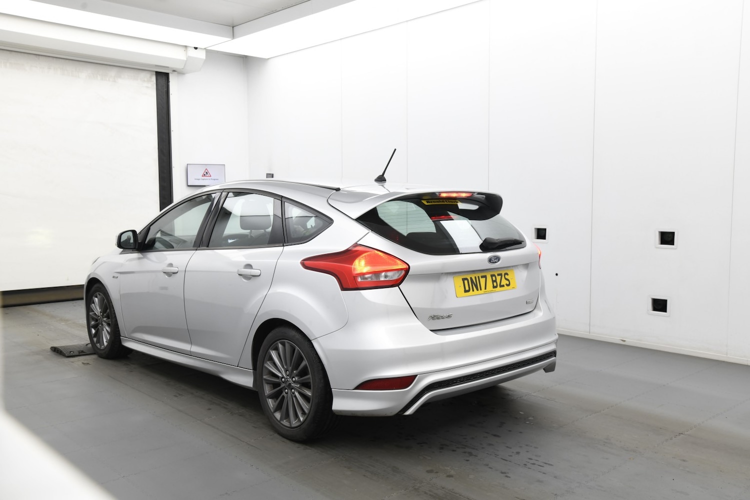 Used Ford Focus 2017 for sale - 77792809: Photo 3