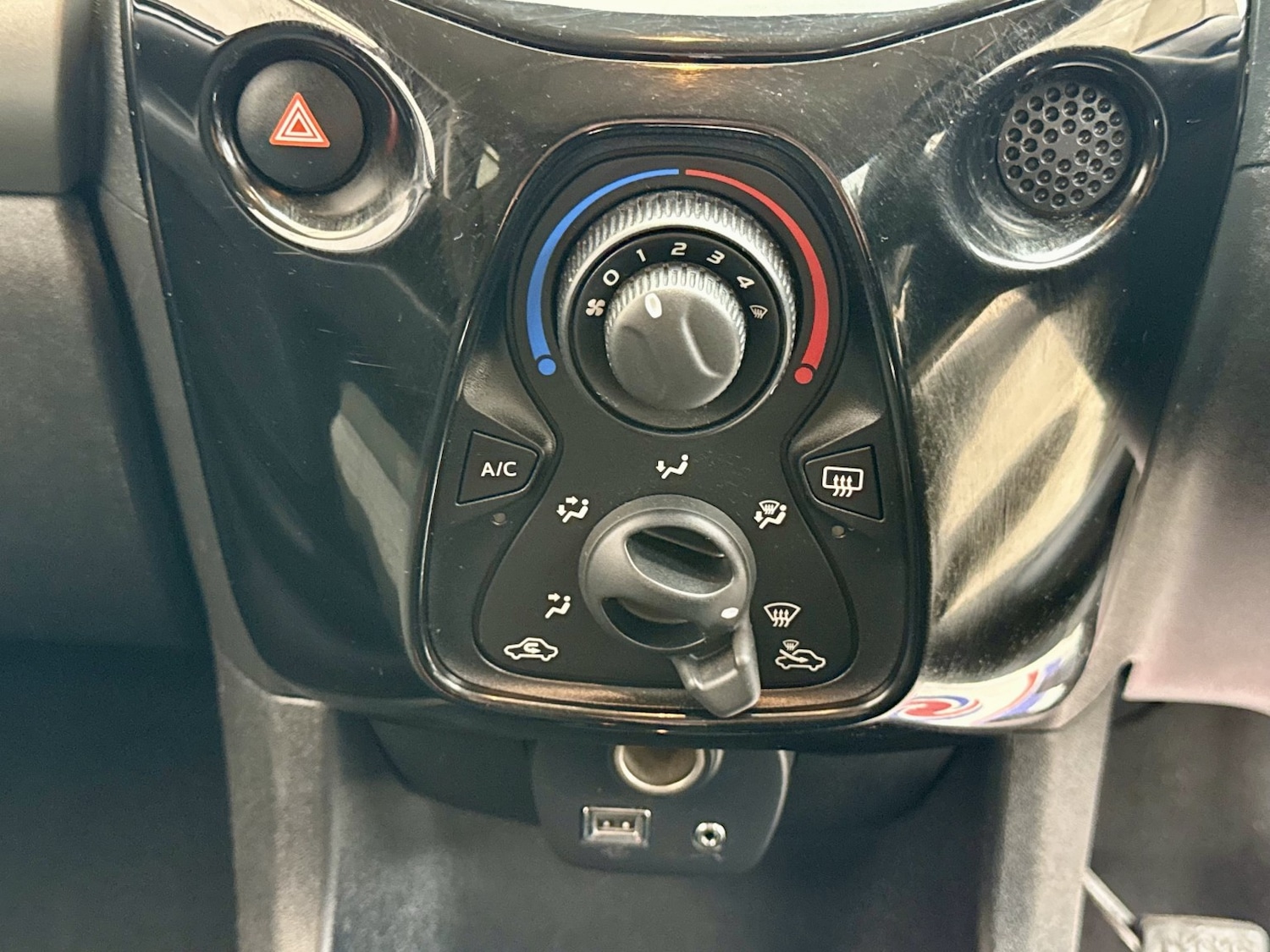 Used Citroen C1 2016 for sale - 76855363: Photo 20