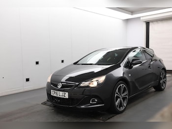 Used Vauxhall Astra GTC 2016 for sale - 76237109: Photo 2