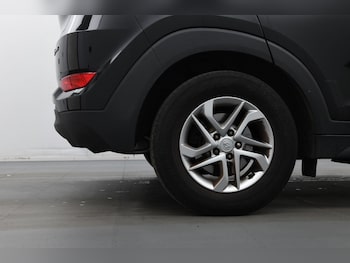 Used Hyundai TUCSON 2017 for sale - 75898815: Photo