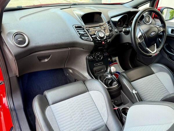 Used Ford Fiesta 2016 for sale - 76186609: Photo 17