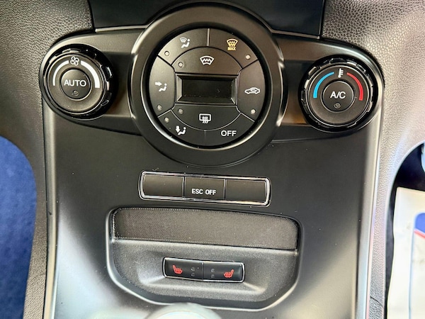 Used Ford Fiesta 2016 for sale - 76186609: Photo 21