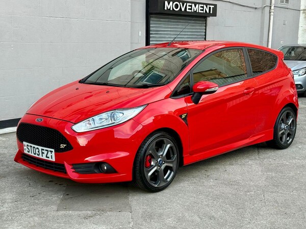 Used Ford Fiesta 2016 for sale - 76186609: Photo 2