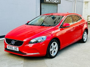Used Volvo V40 2015 for sale - 75361653: Photo