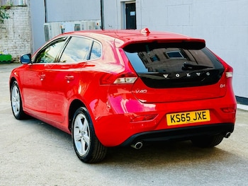 Used Volvo V40 2015 for sale - 75361653: Photo