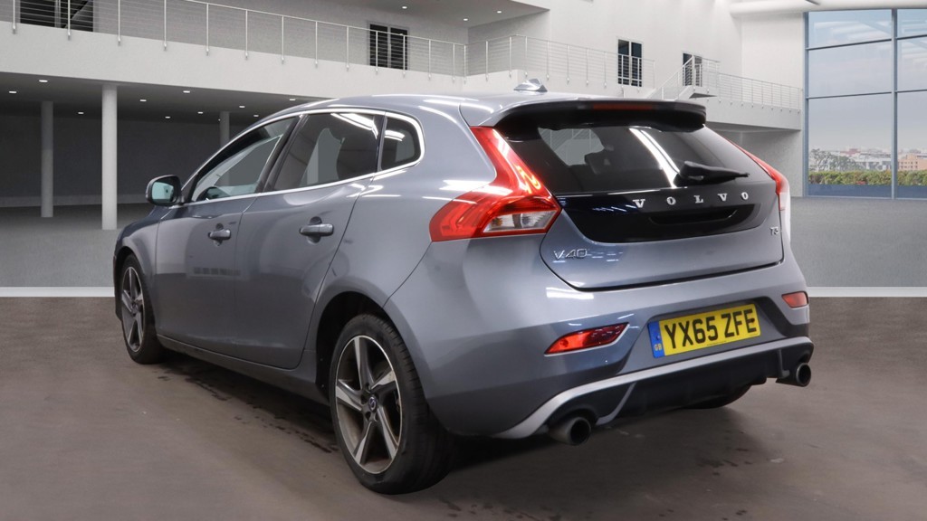 Used Volvo V40 2015 for sale - 76656125: Photo 3