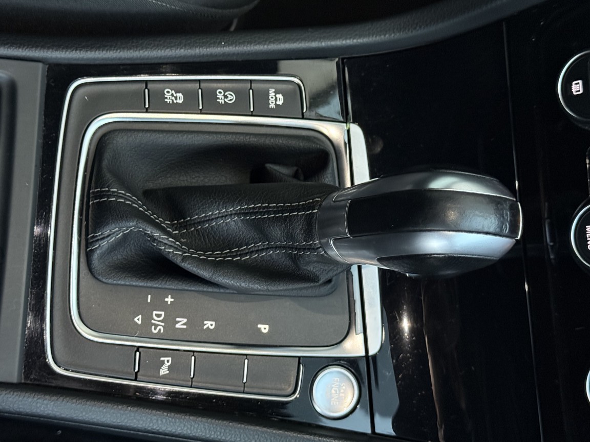 Used Volkswagen Golf 2017 for sale - 77314022: Photo 22