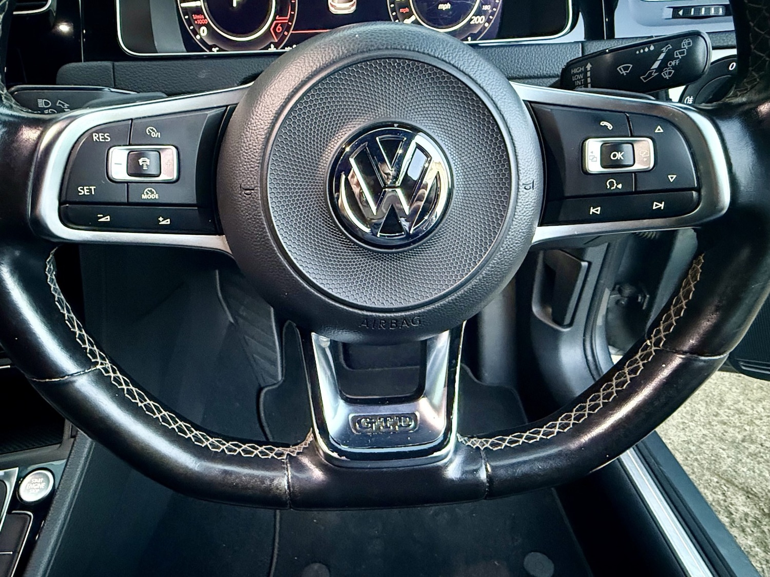 Used Volkswagen Golf 2017 for sale - 77314022: Photo 24