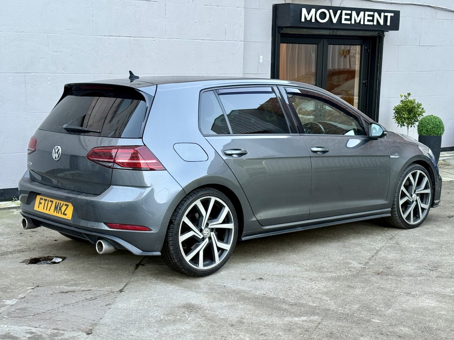 Used Volkswagen Golf 2017 for sale - 77314022: Photo 4