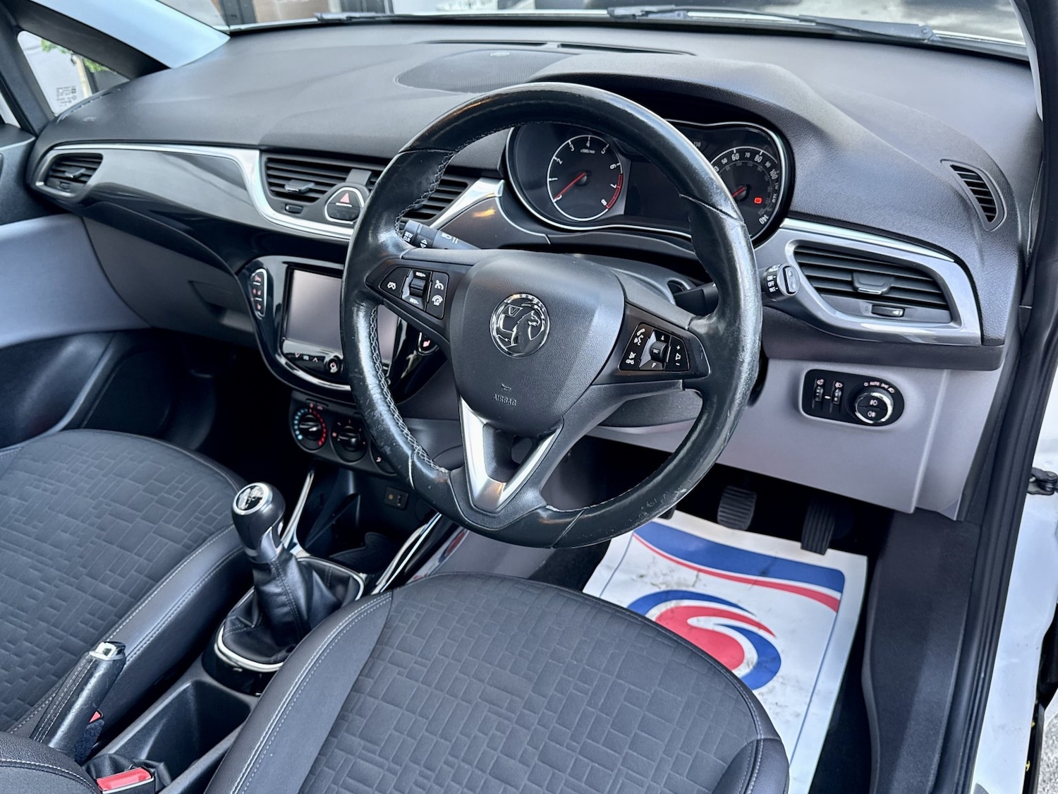 Used Vauxhall Corsa 2015 for sale - 76268523: Photo 15