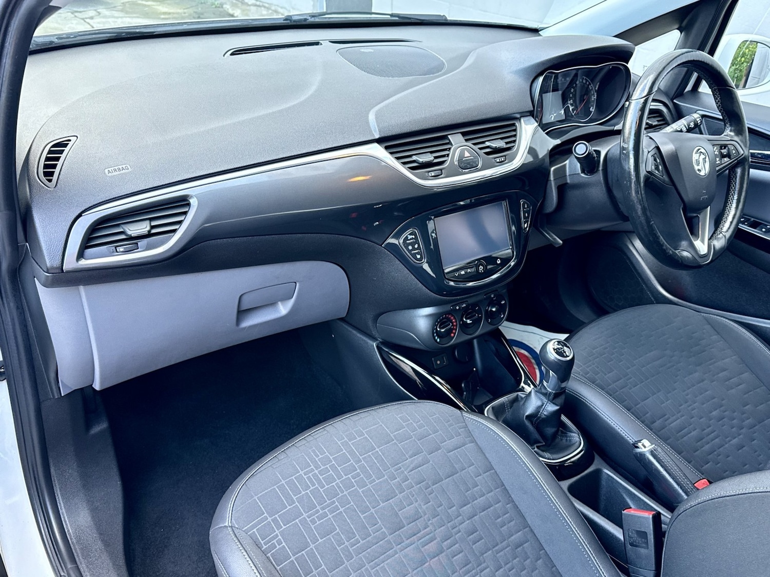 Used Vauxhall Corsa 2015 for sale - 76268523: Photo 16