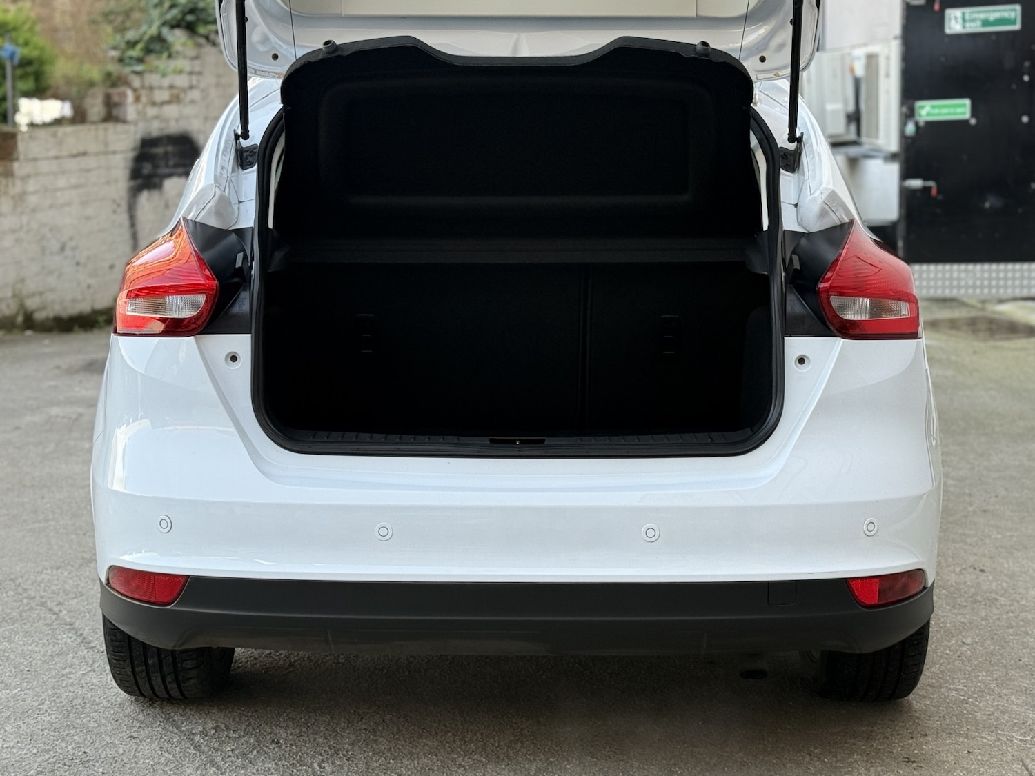 Used Ford Focus 2015 for sale - 77991587: Photo 10