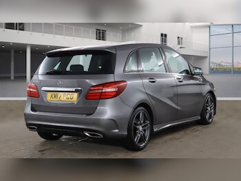 Used Mercedes-Benz B Class 2017 for sale - 77707199: Photo