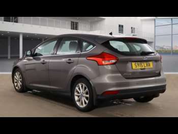 2015 - 1.0 T EcoBoost Titanium 5-Door