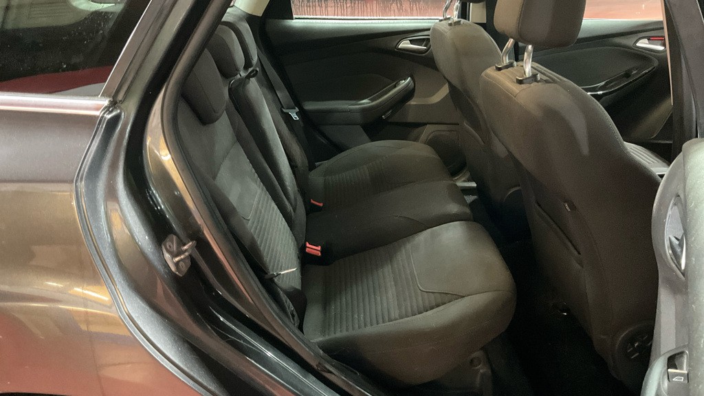 Used Ford Focus 2015 for sale - 77014766: Photo 2