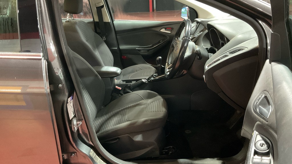 Used Ford Focus 2015 for sale - 77014766: Photo 3